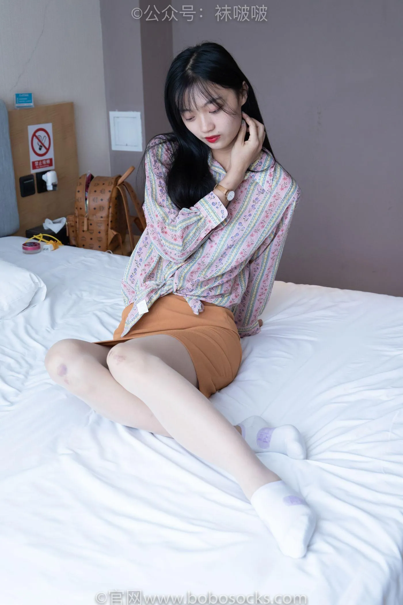[BoBoSocks袜啵啵]NO.008 涵涵-帆布鞋、白色短棉袜、肉丝 [139P]插图8